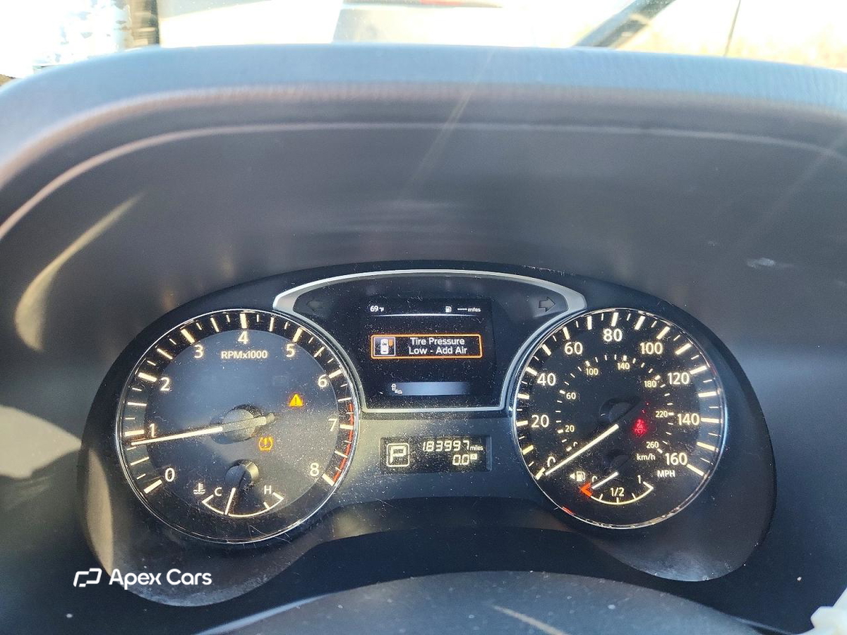 Nissan Pathfinder 2015