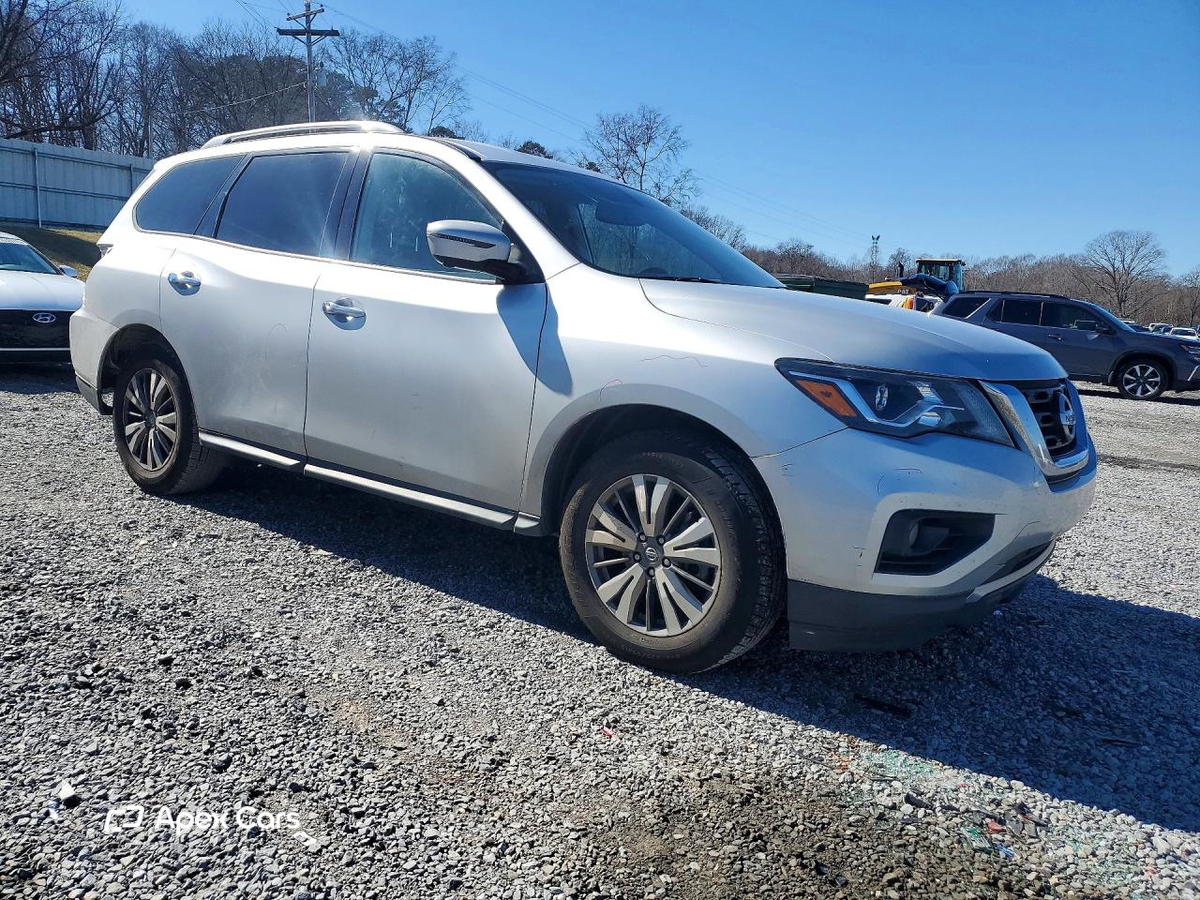 Nissan Pathfinder 2020
