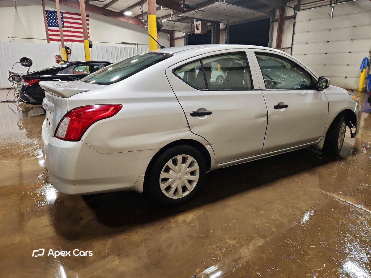 Nissan Versa 2017