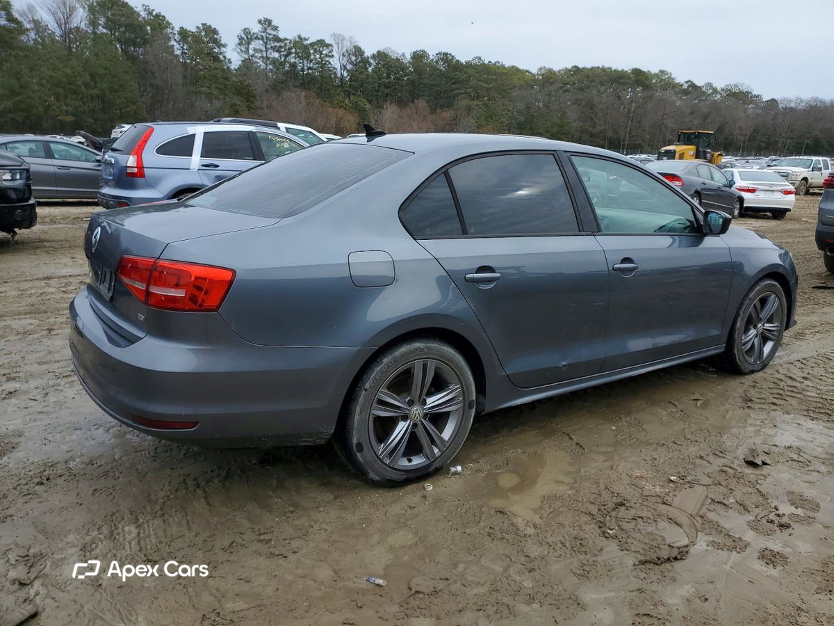 Volkswagen Jetta 2015