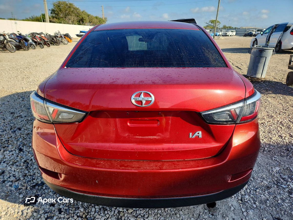 Scion iA 2016