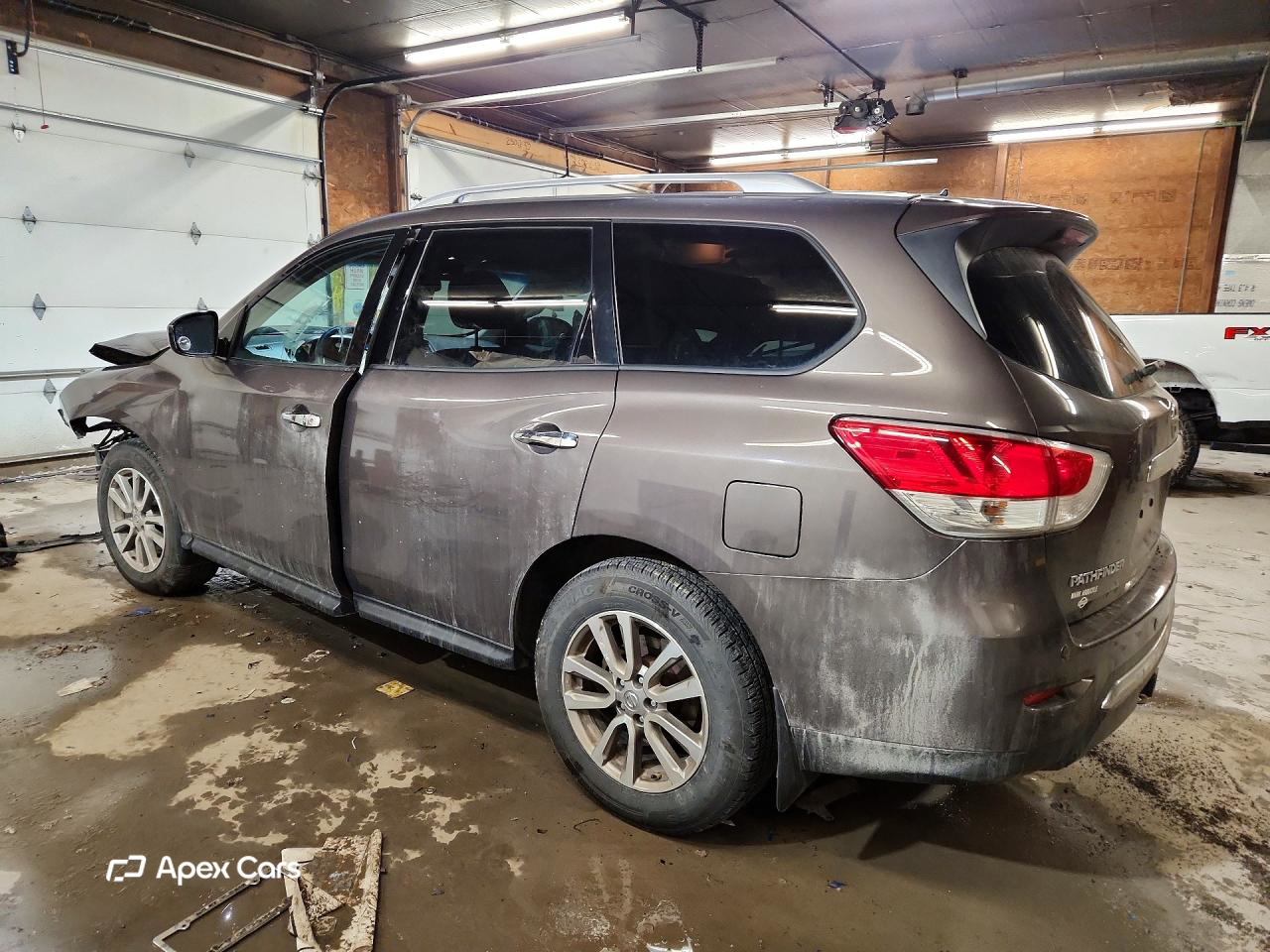 Nissan Pathfinder 2015