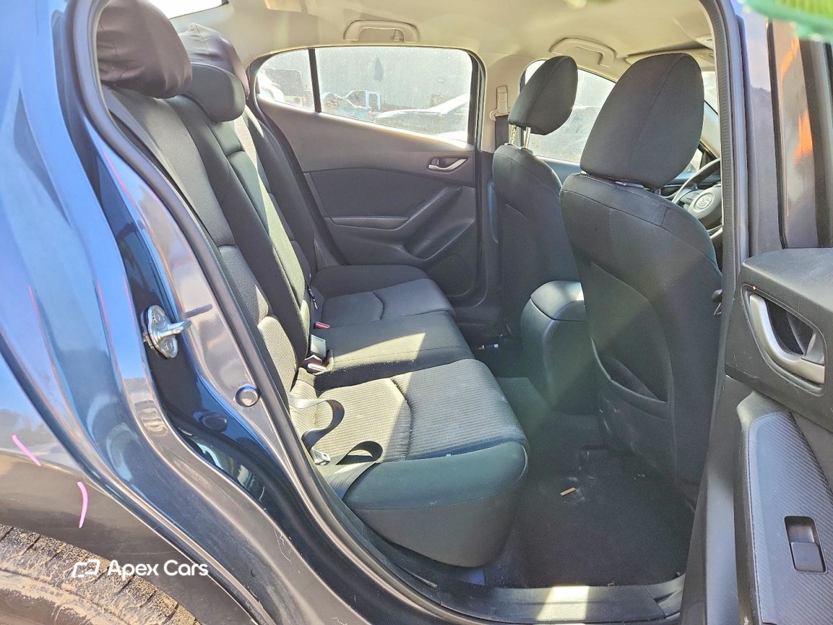 Mazda 3 2016
