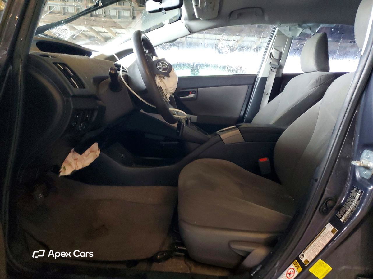 Toyota Prius 2014