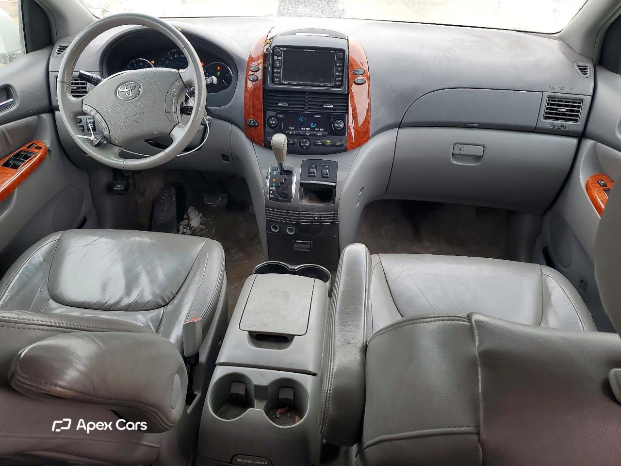 Toyota Sienna 2010