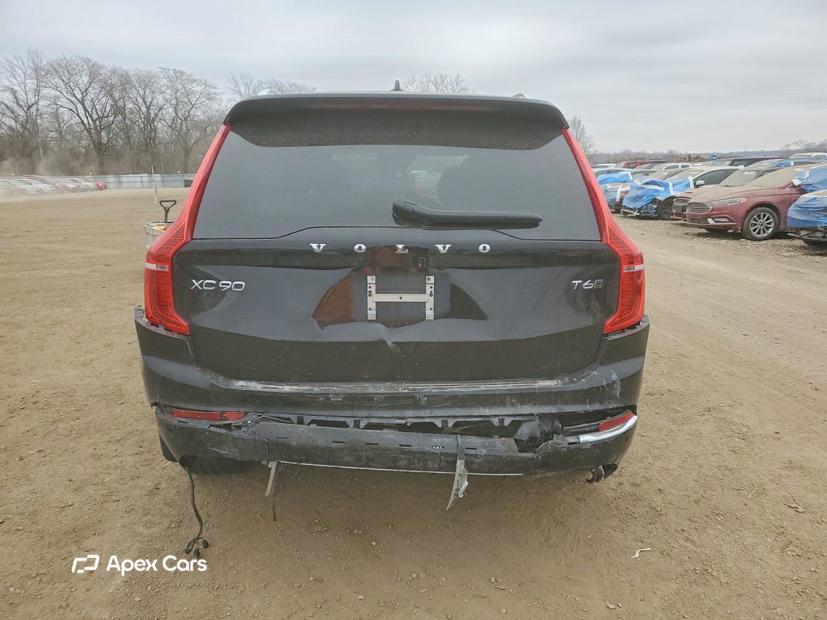 Volvo XC90 2021