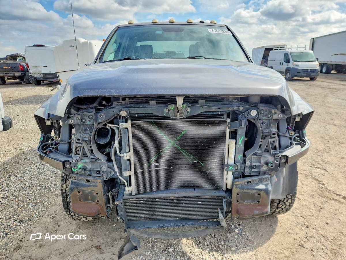 RAM 3500 2015