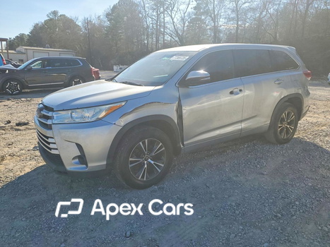 Toyota Highlander 2018 - Image 1 of 13