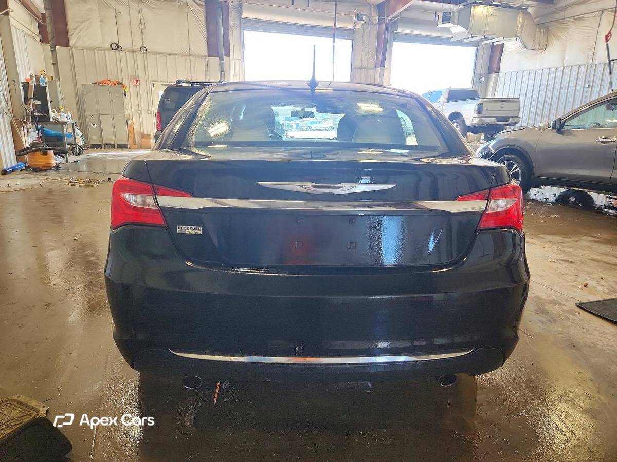 Chrysler 200 2012