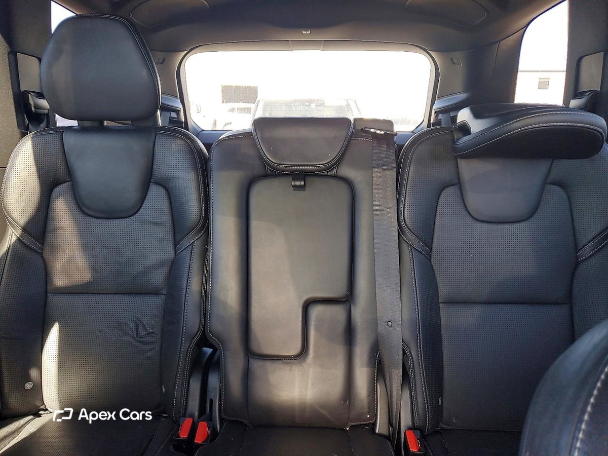 Volvo XC90 2016