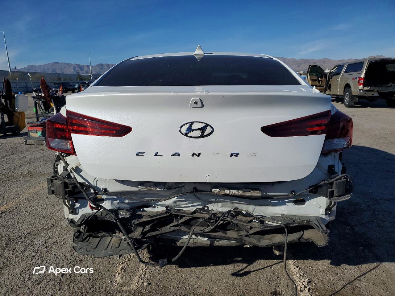 Hyundai Elantra 2020