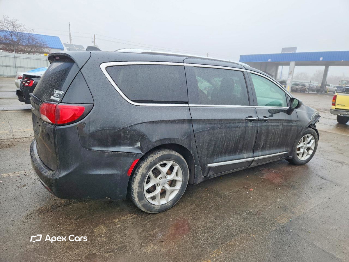 Chrysler Pacifica 2019