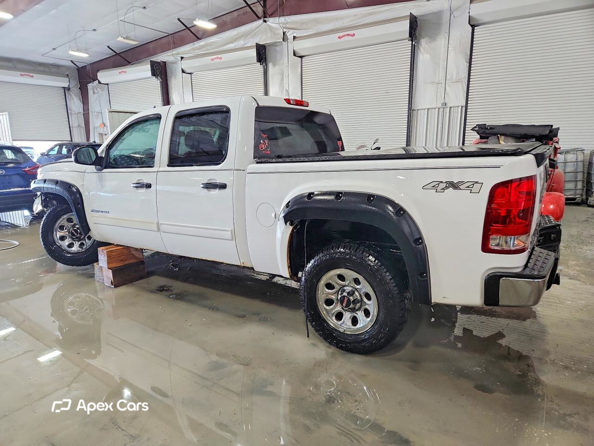 GMC Sierra 2010