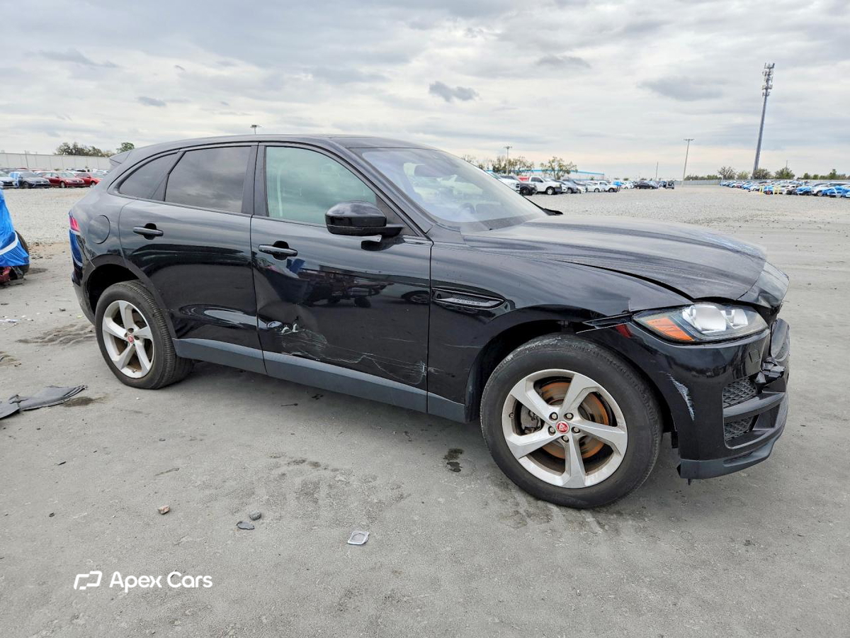 Jaguar F-Pace 2017