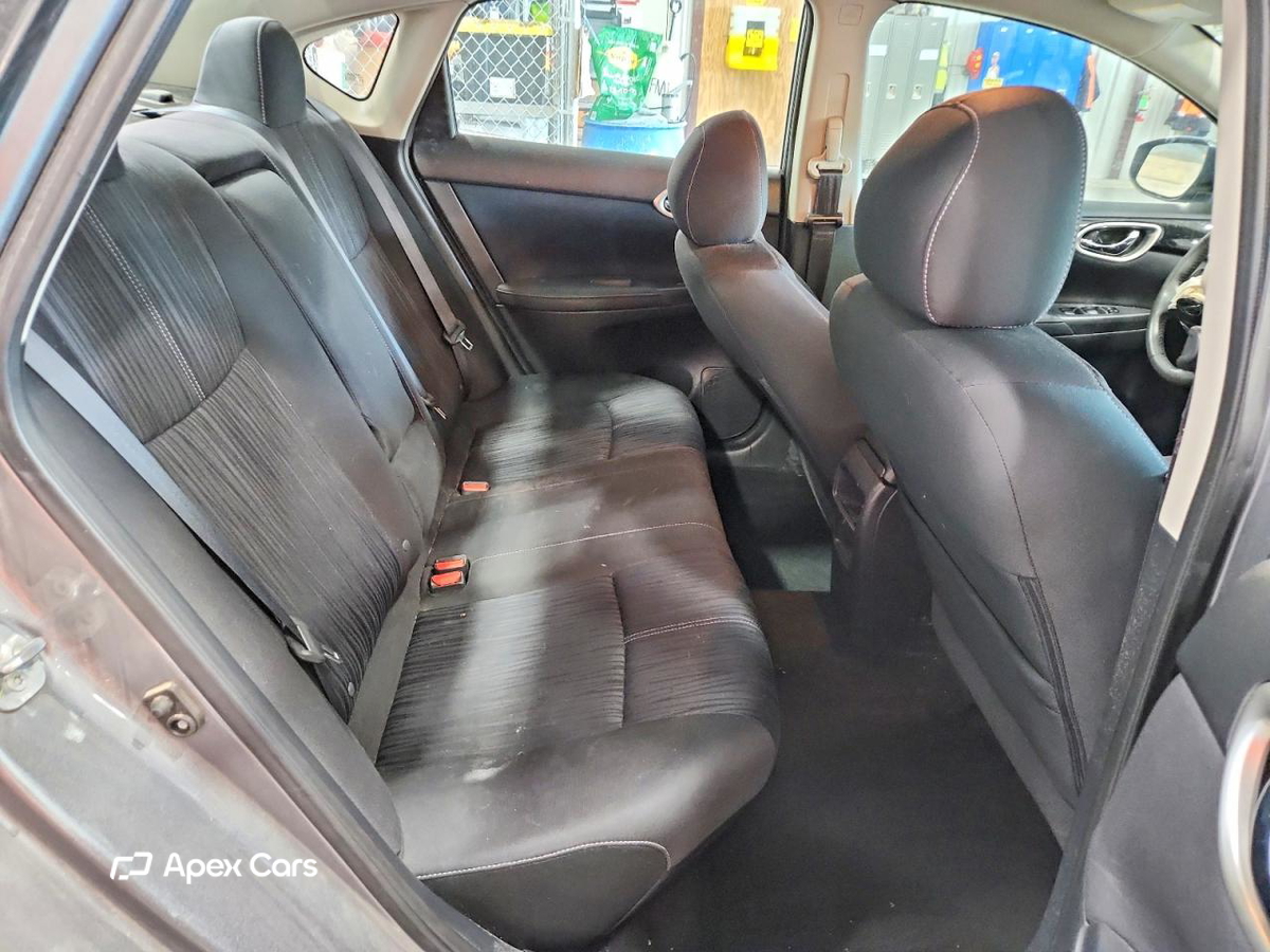 Nissan Sentra 2017