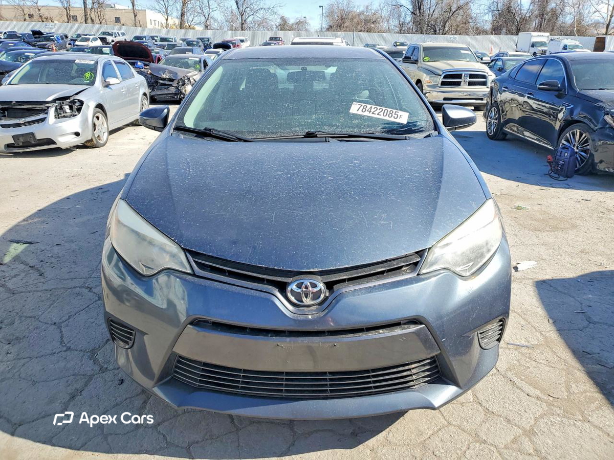 Toyota Corolla 2015