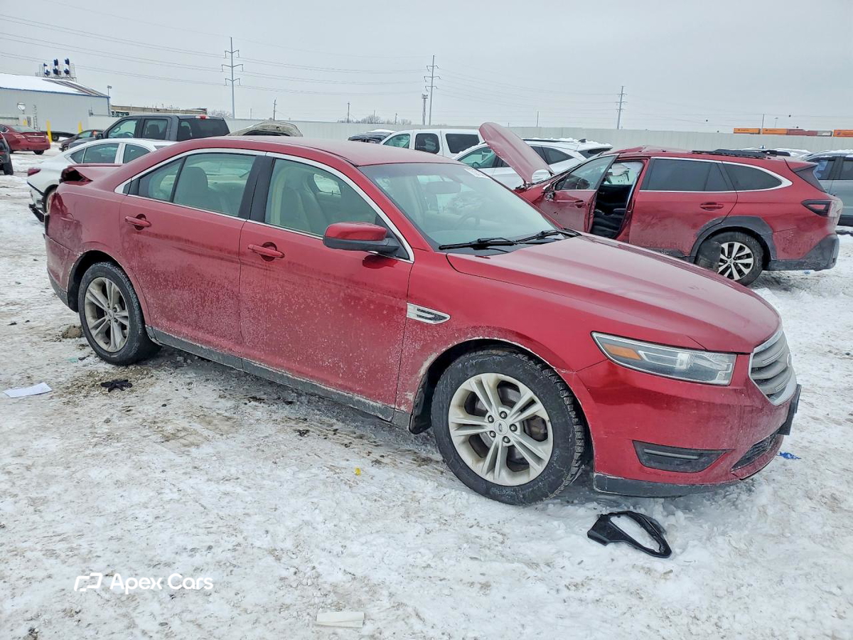 Ford Taurus 2015
