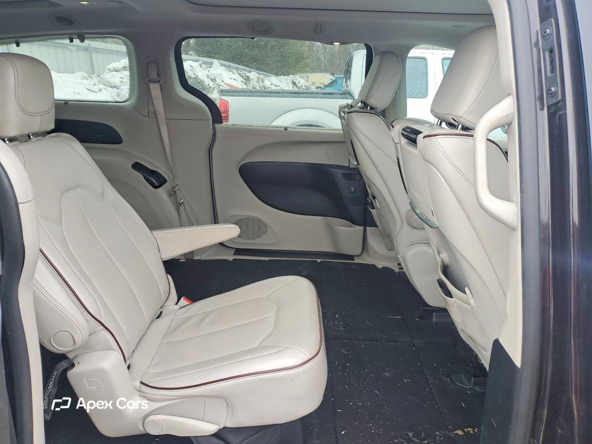 Chrysler Pacifica 2017