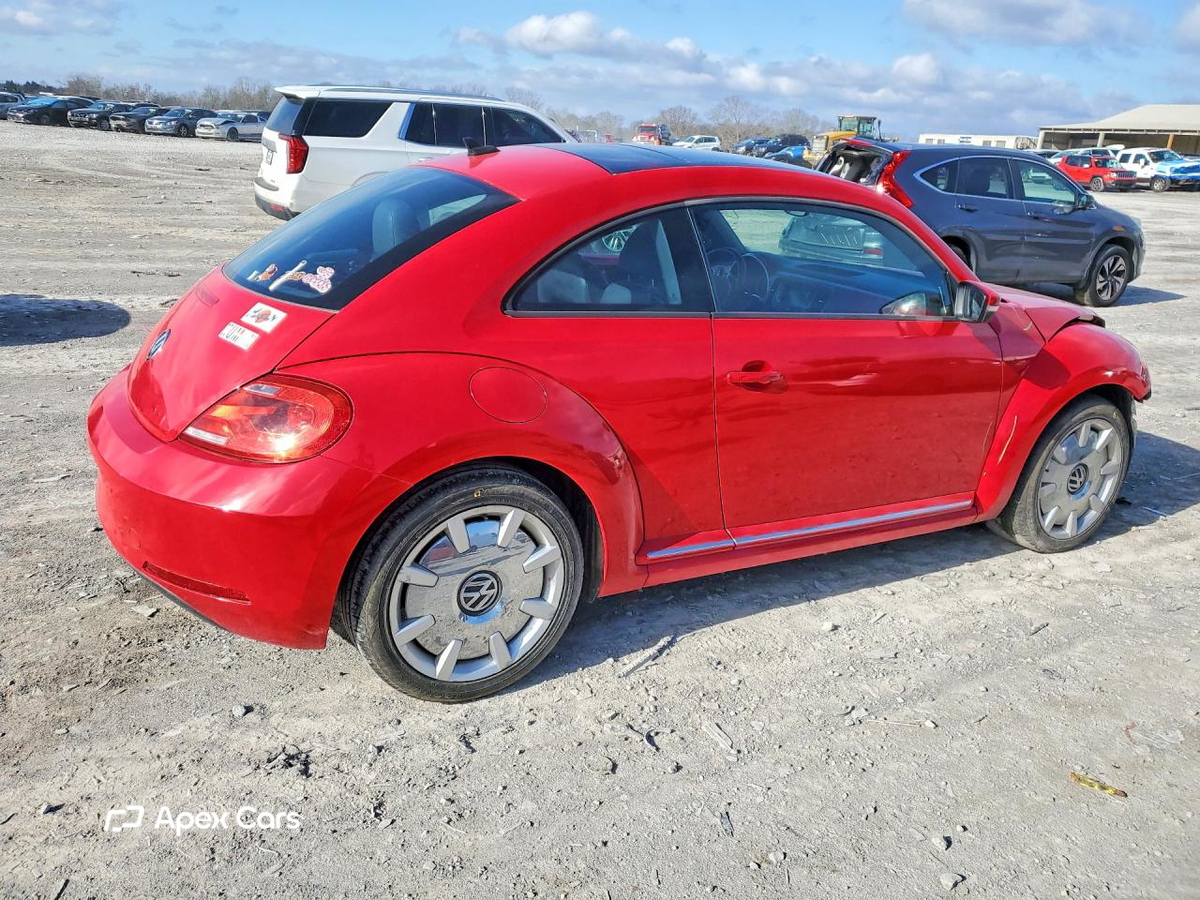 Volkswagen Beetle 2013
