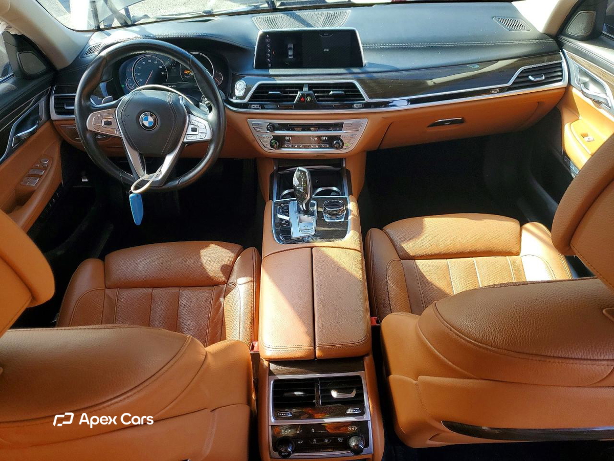 BMW Series 7 2018