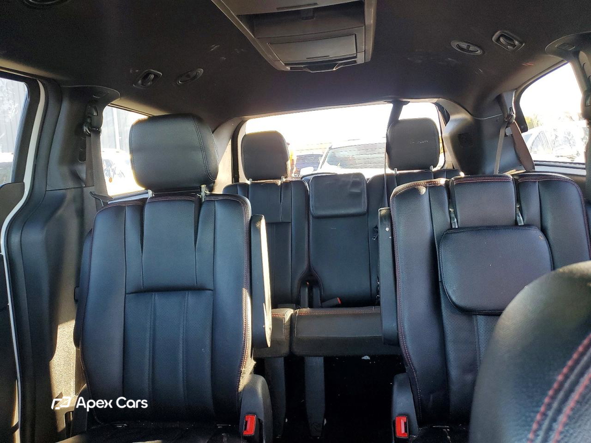 Dodge Caravan 2019