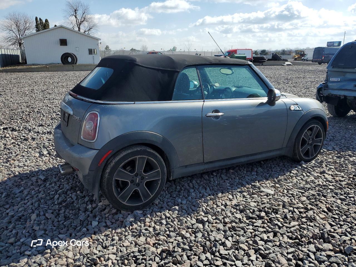 MINI Cooper 2010