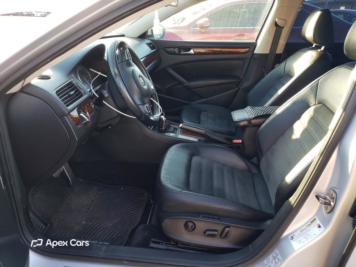 Volkswagen Passat 2012