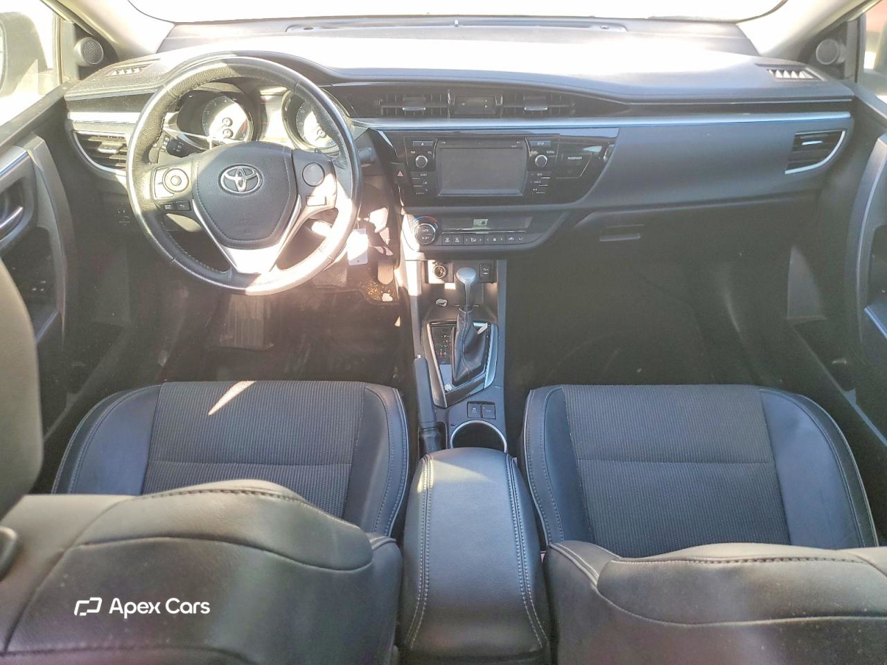 Toyota Corolla 2015