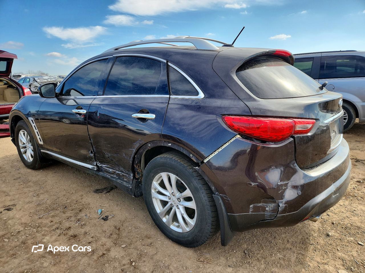Infiniti FX 2010