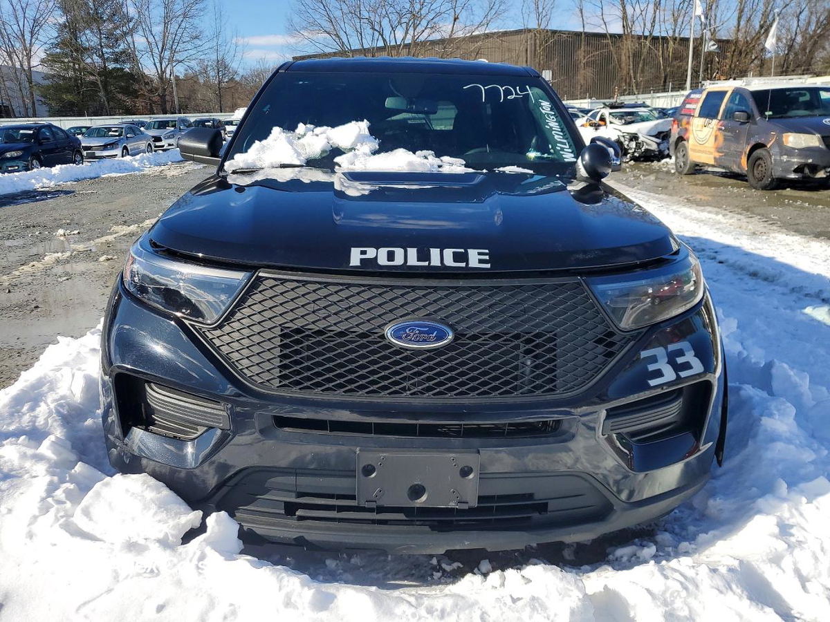 Ford Explorer 2023