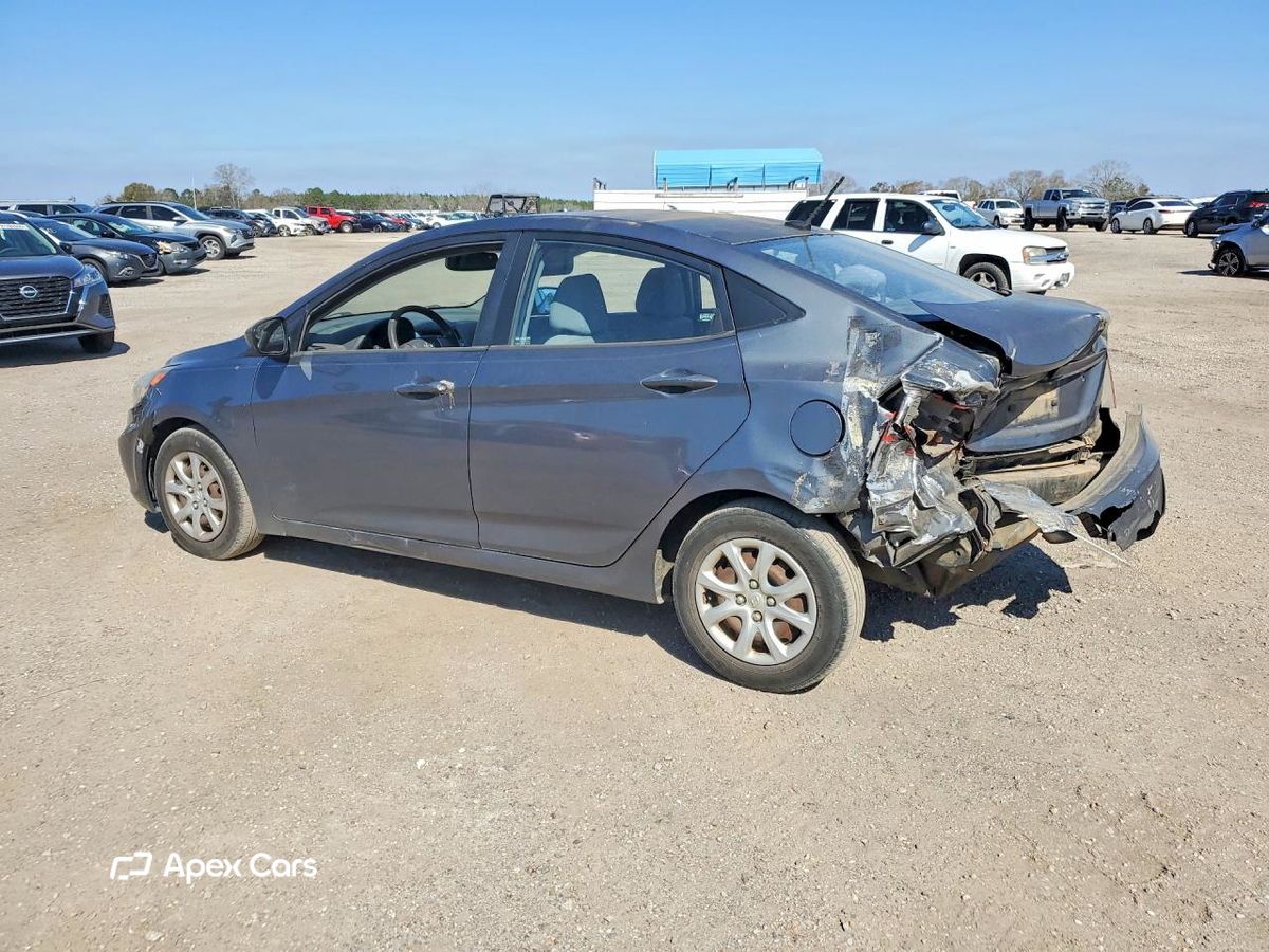 Hyundai Accent 2013