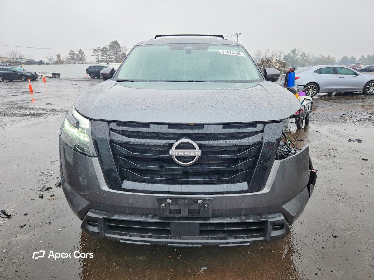Nissan Pathfinder 2024