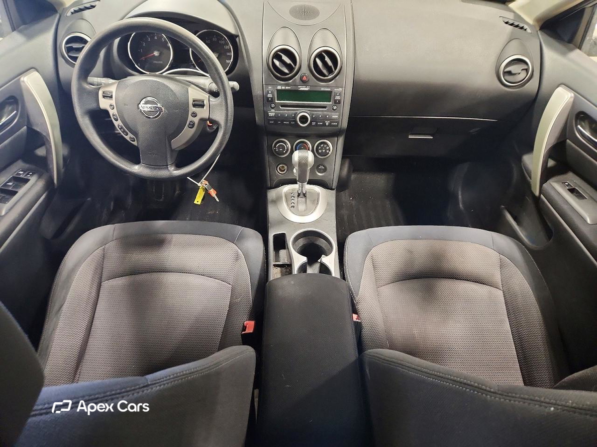 Nissan Rogue 2010