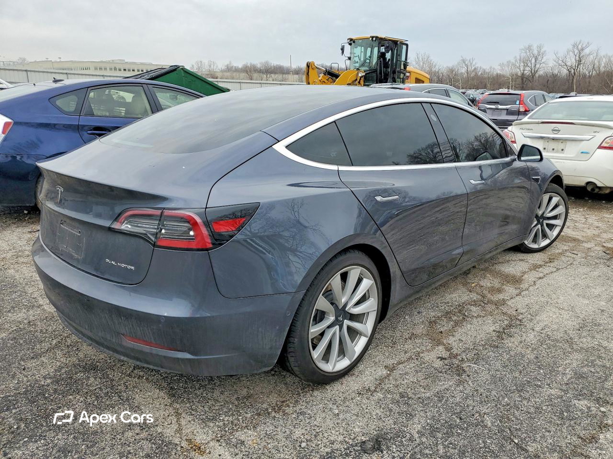 Tesla Model 3 2019