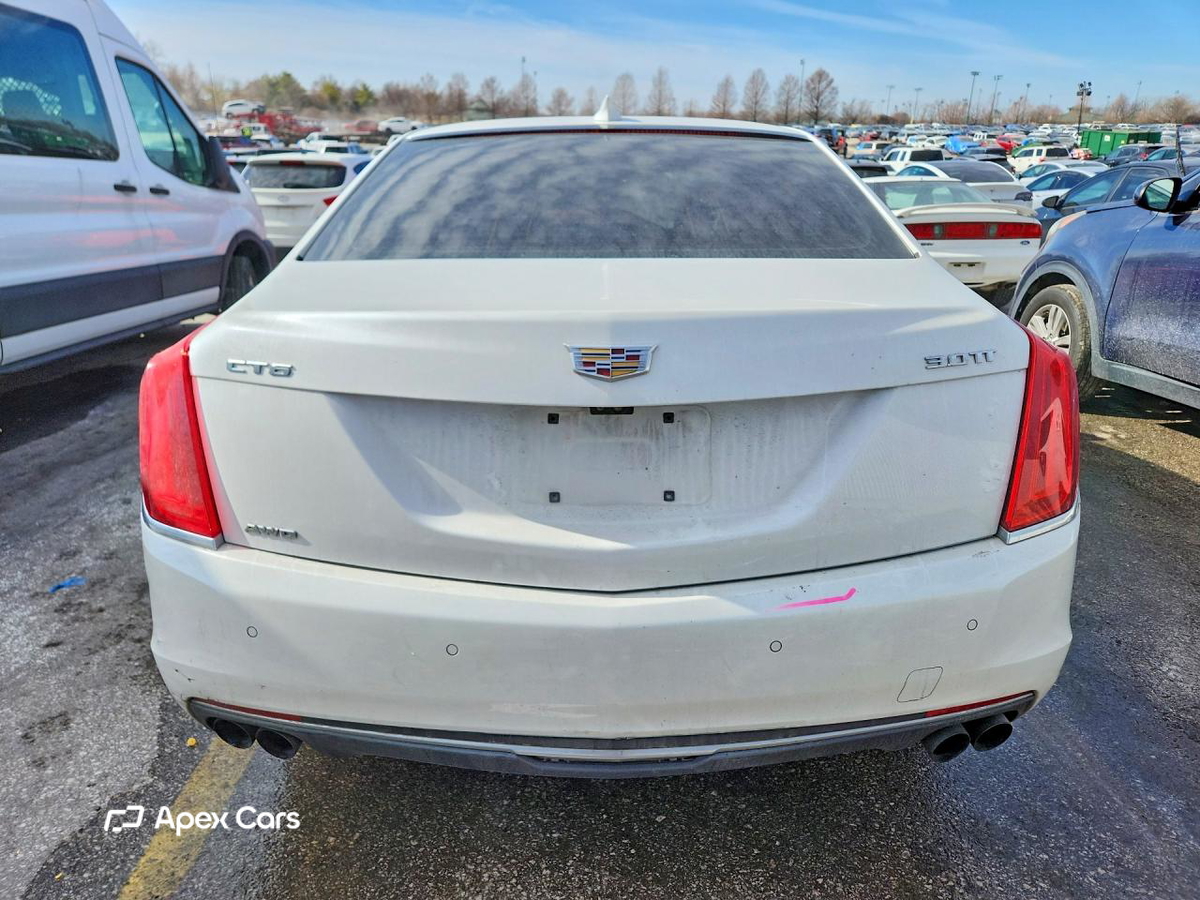 Cadillac CT6 2016