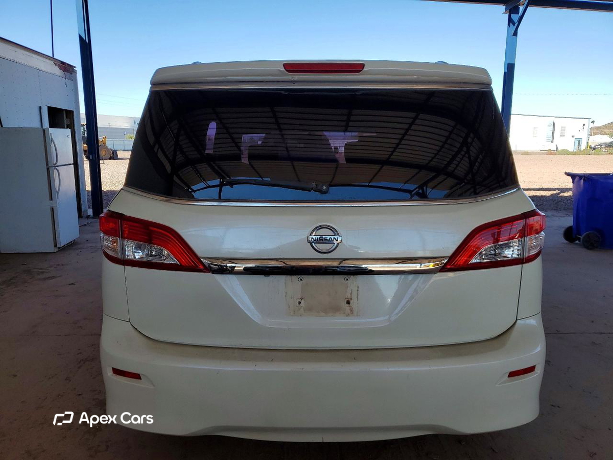 Nissan Quest 2014