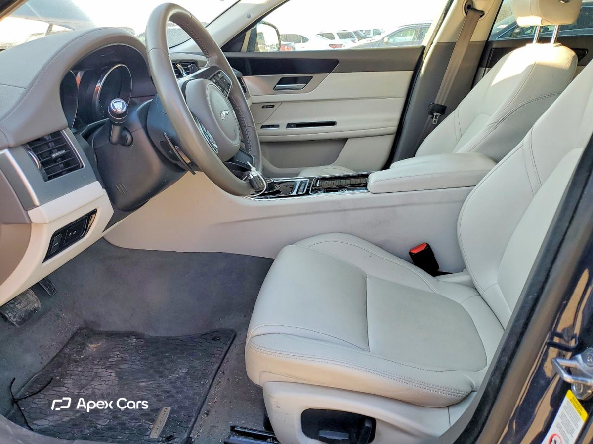 Jaguar XF 2018