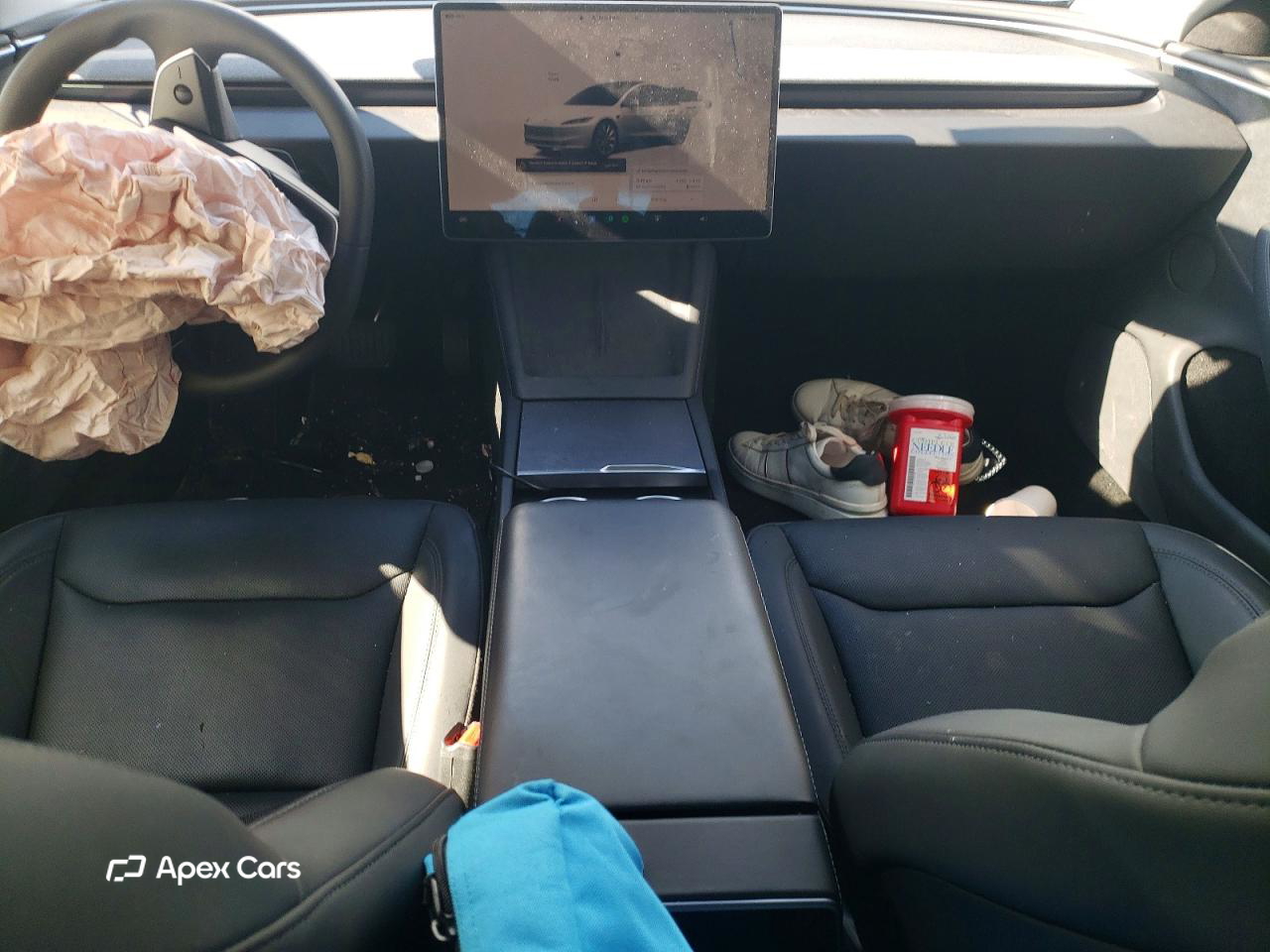 Tesla Model 3 2025