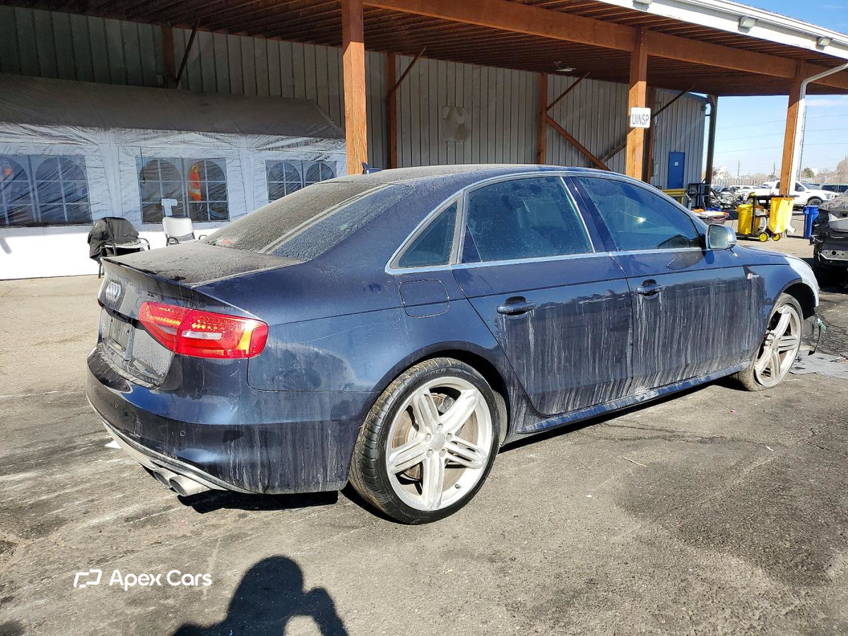 Audi RS4 2014