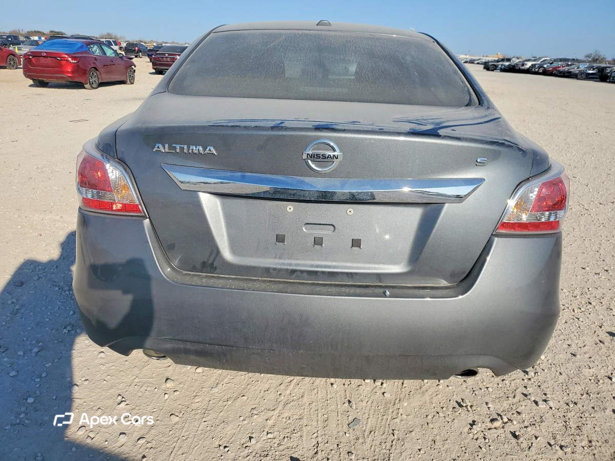Nissan Altima 2015