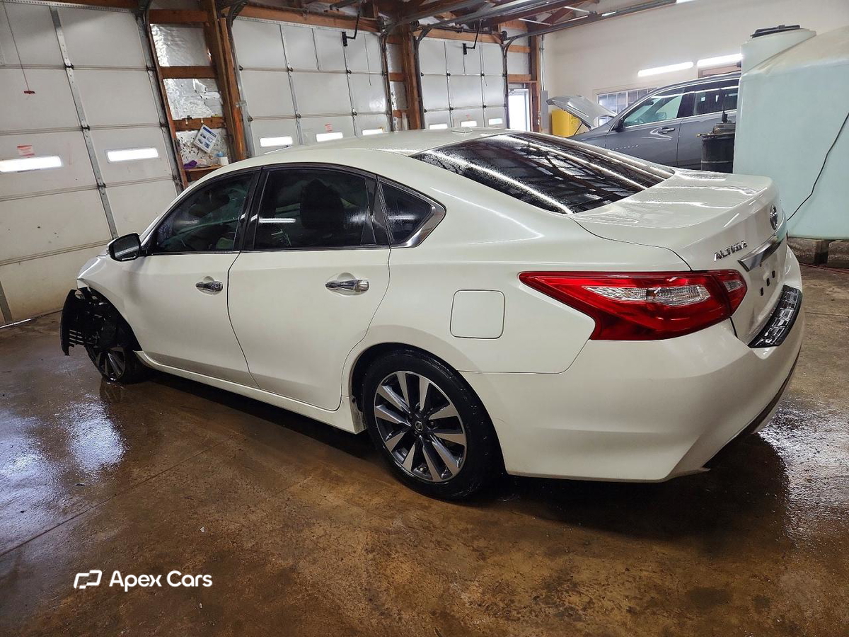 Nissan Altima 2017