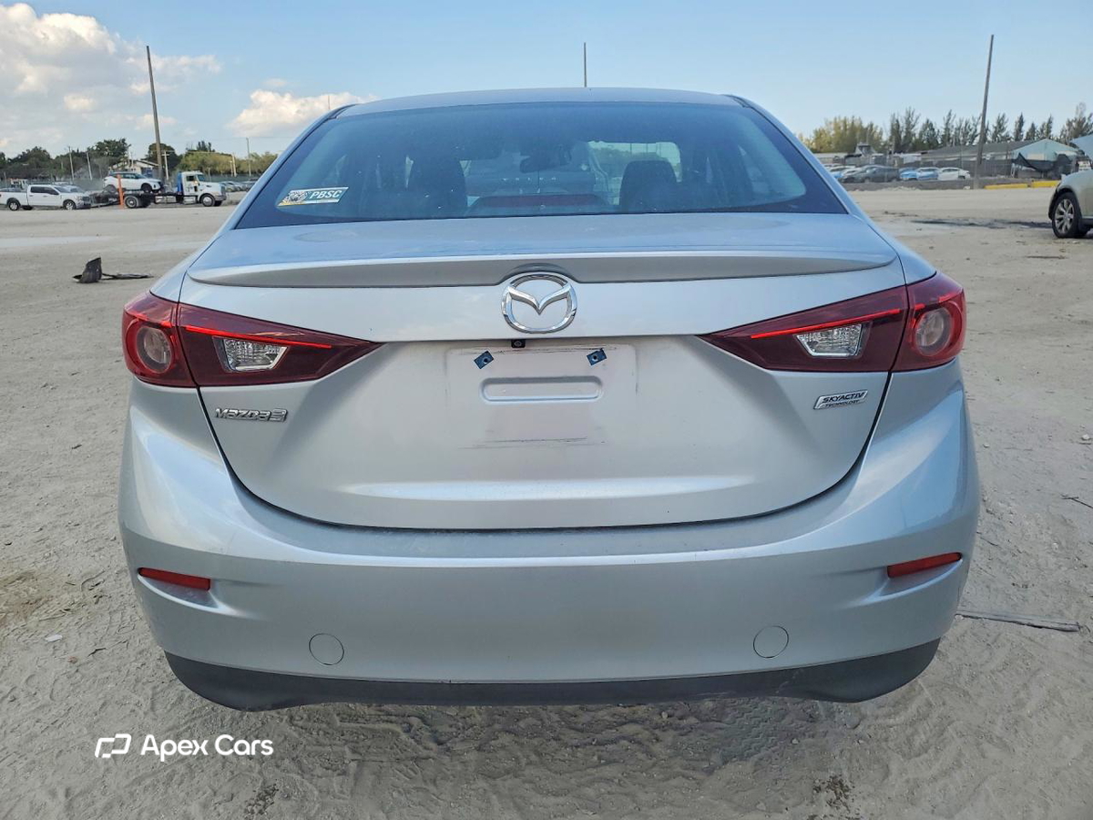 Mazda 3 2018