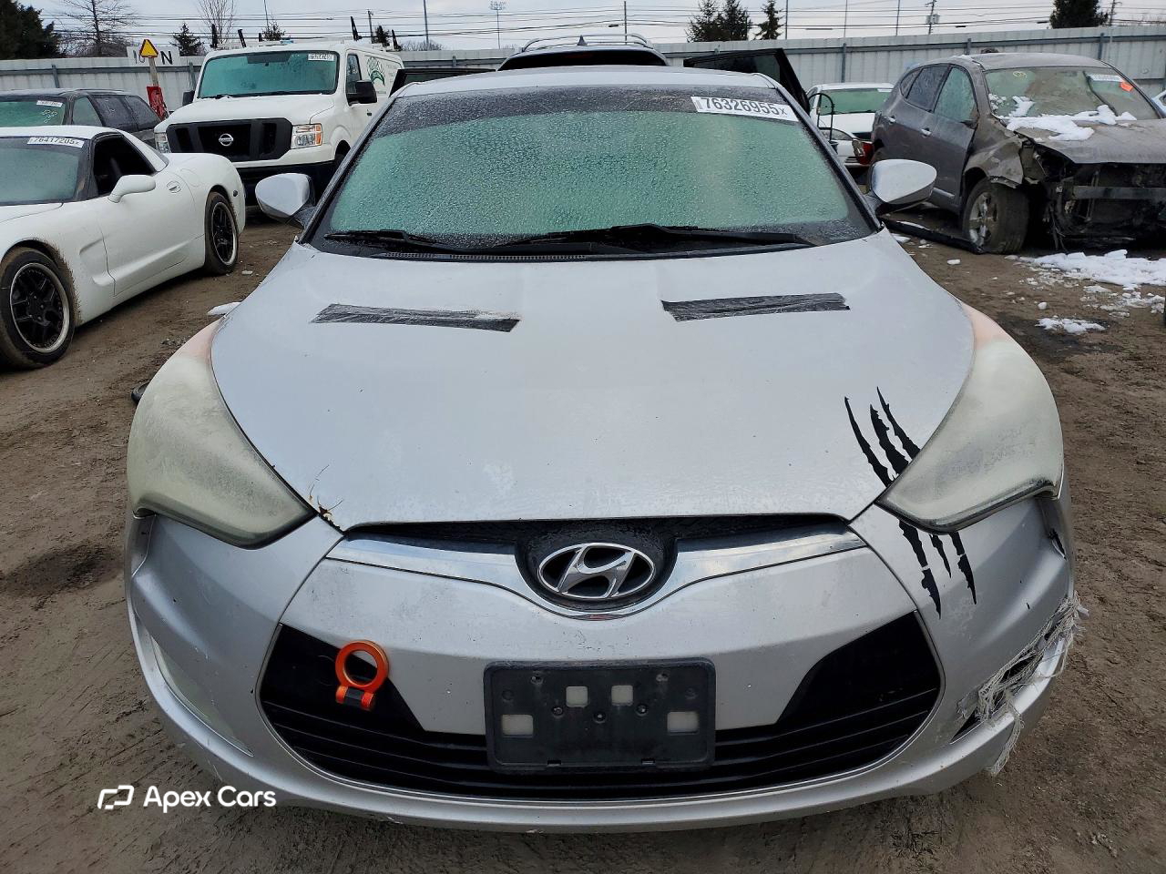 Hyundai Veloster 2012