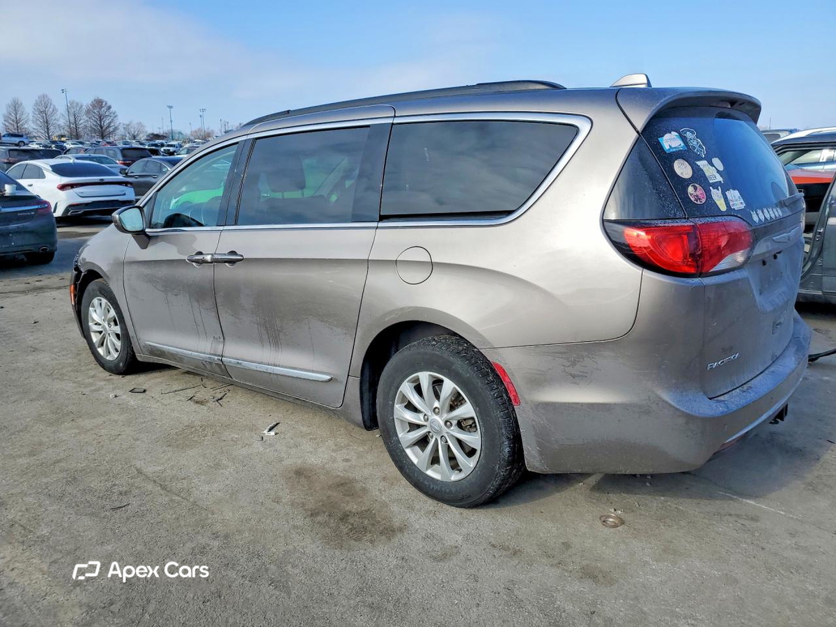 Chrysler Pacifica 2017