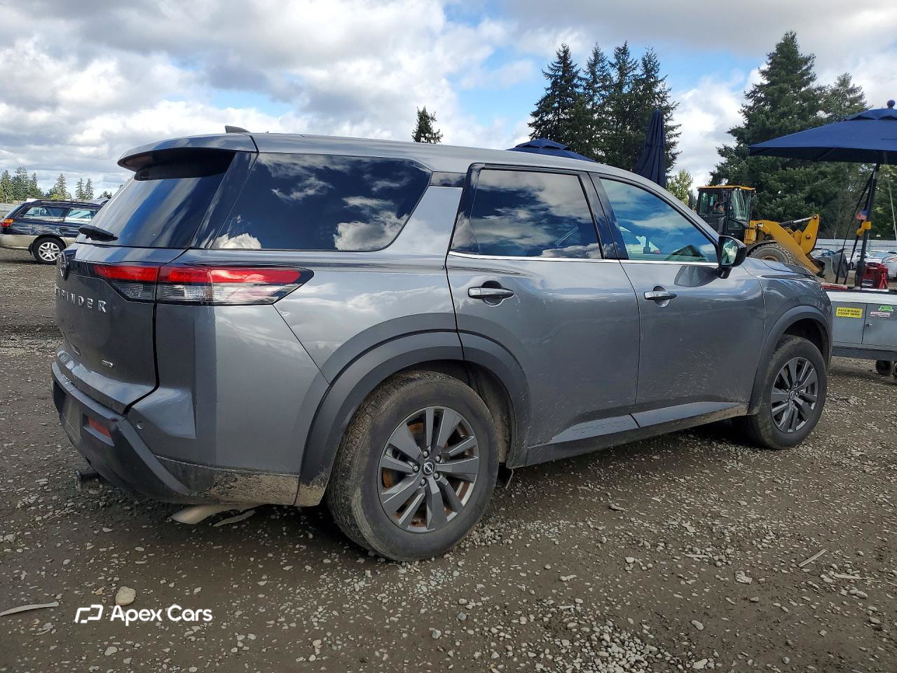 Nissan Pathfinder 2024