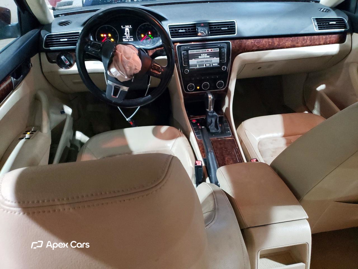 Volkswagen Passat 2012