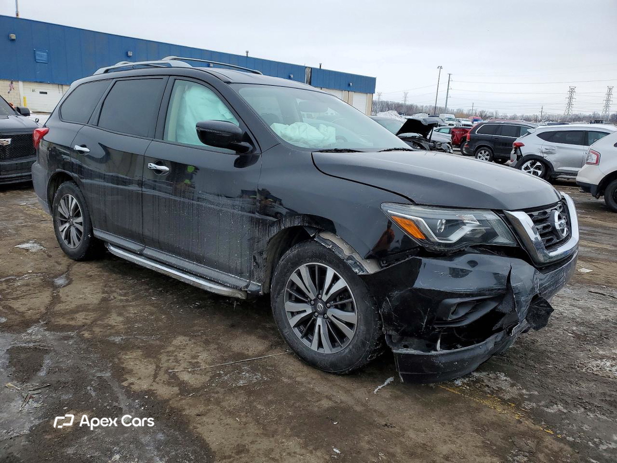 Nissan Pathfinder 2018