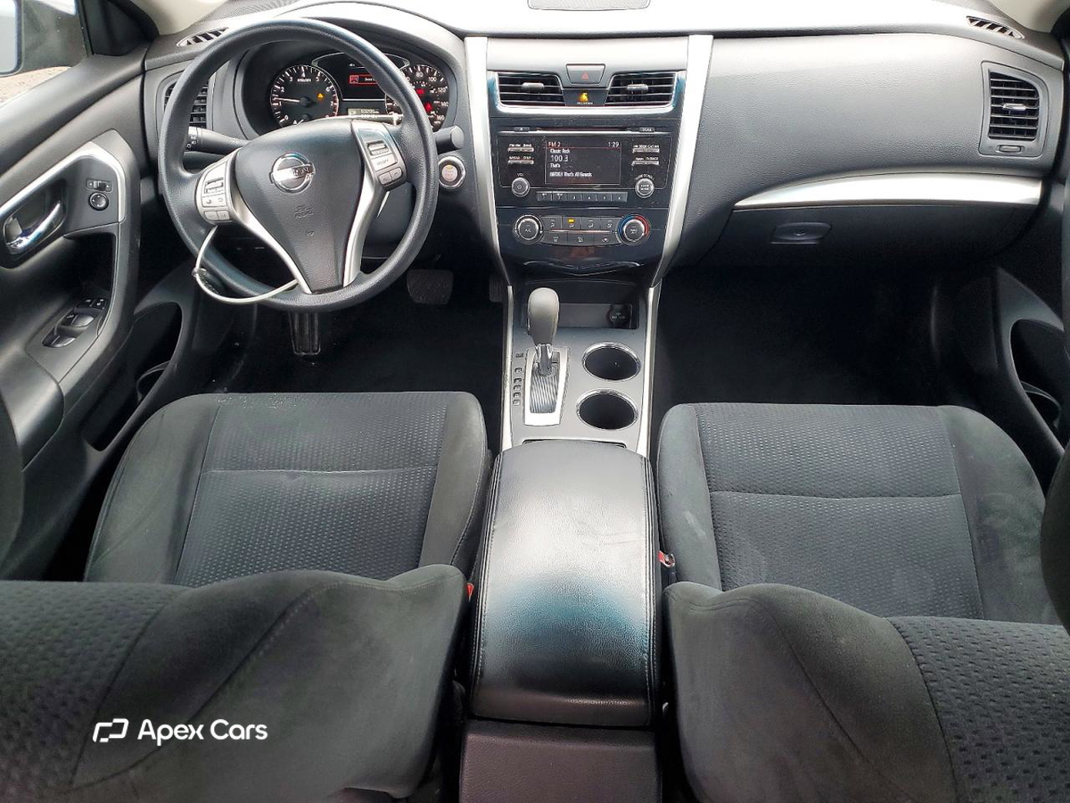 Nissan Altima 2015