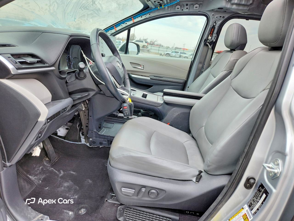 Toyota Sienna 2021