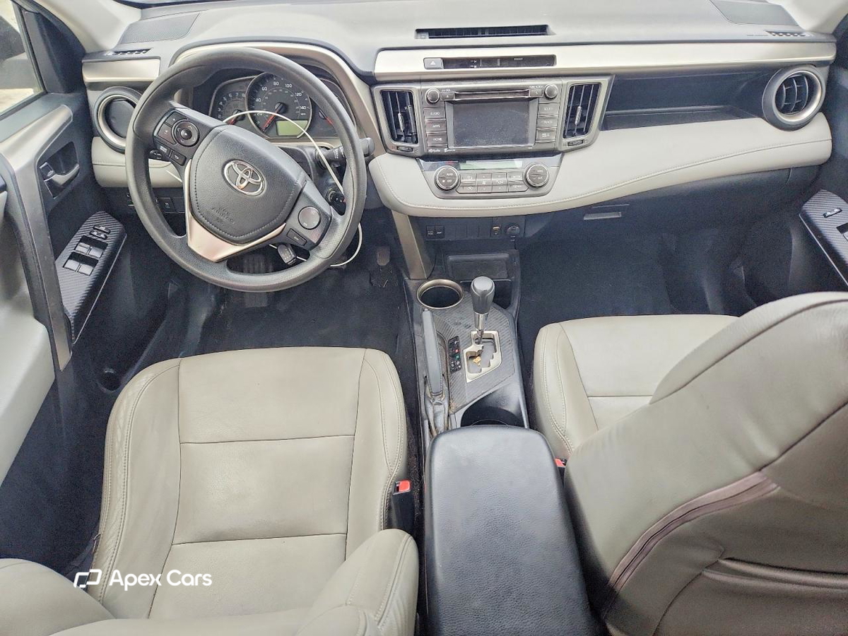Toyota RAV 4 2015